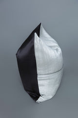The Kisser - 22"